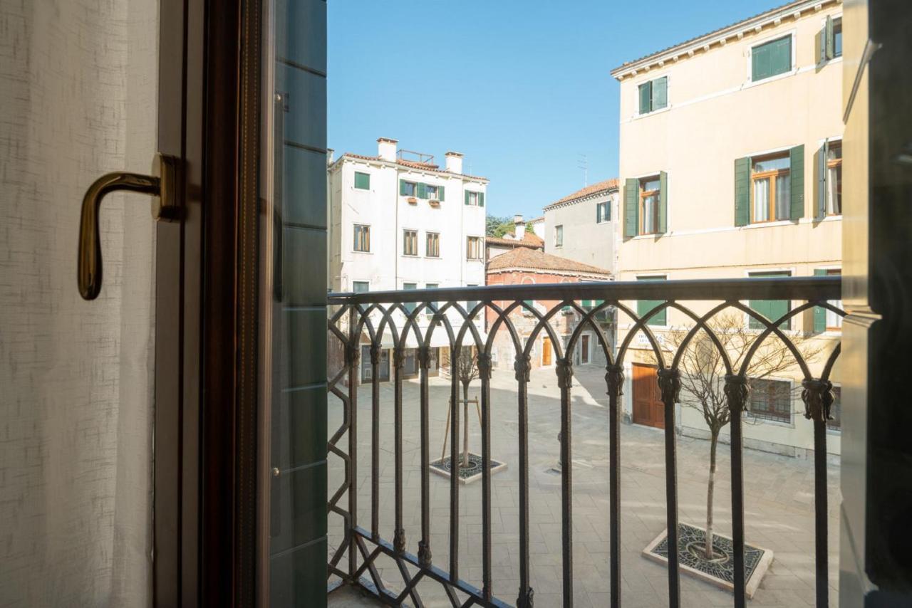 Accademia Charm Apartments By Wonderful Italy البندقية المظهر الخارجي الصورة