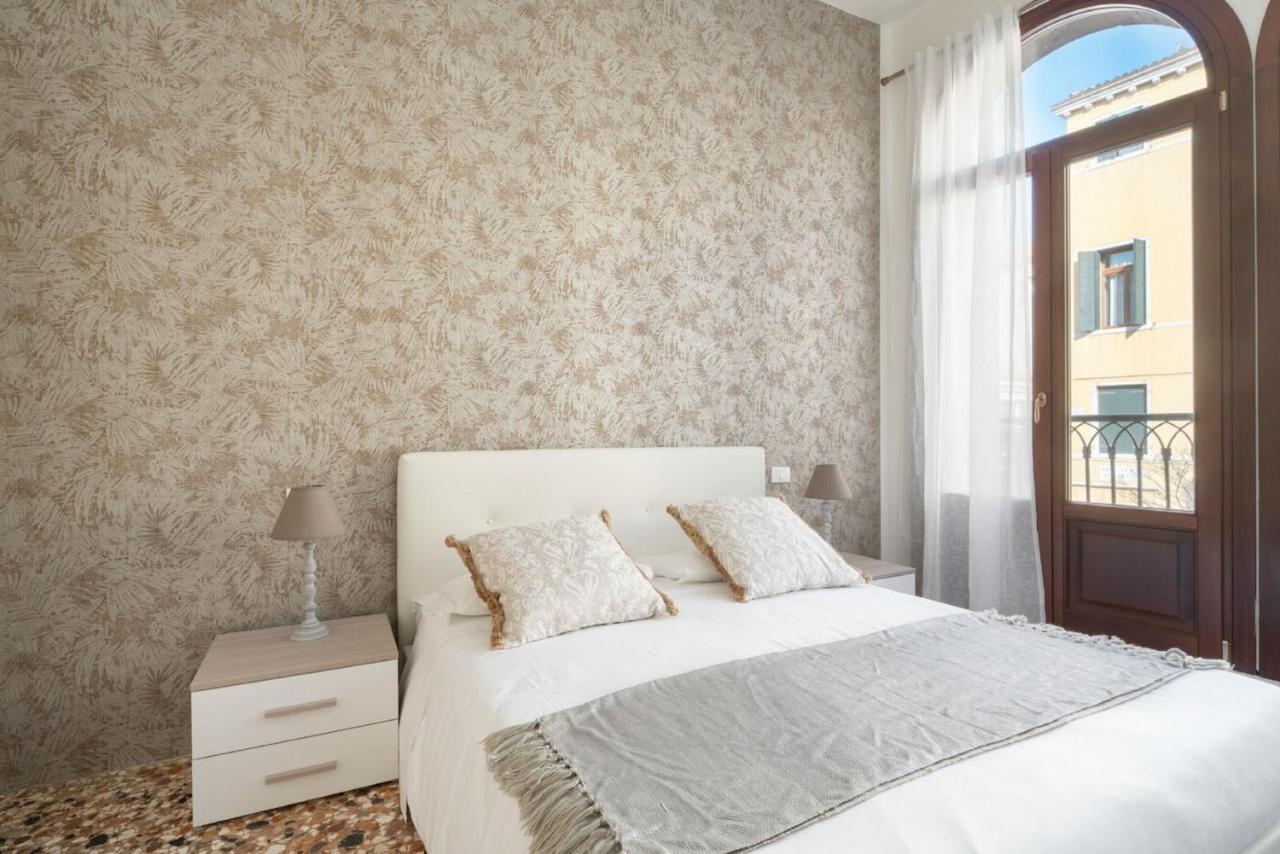 Accademia Charm Apartments By Wonderful Italy البندقية المظهر الخارجي الصورة