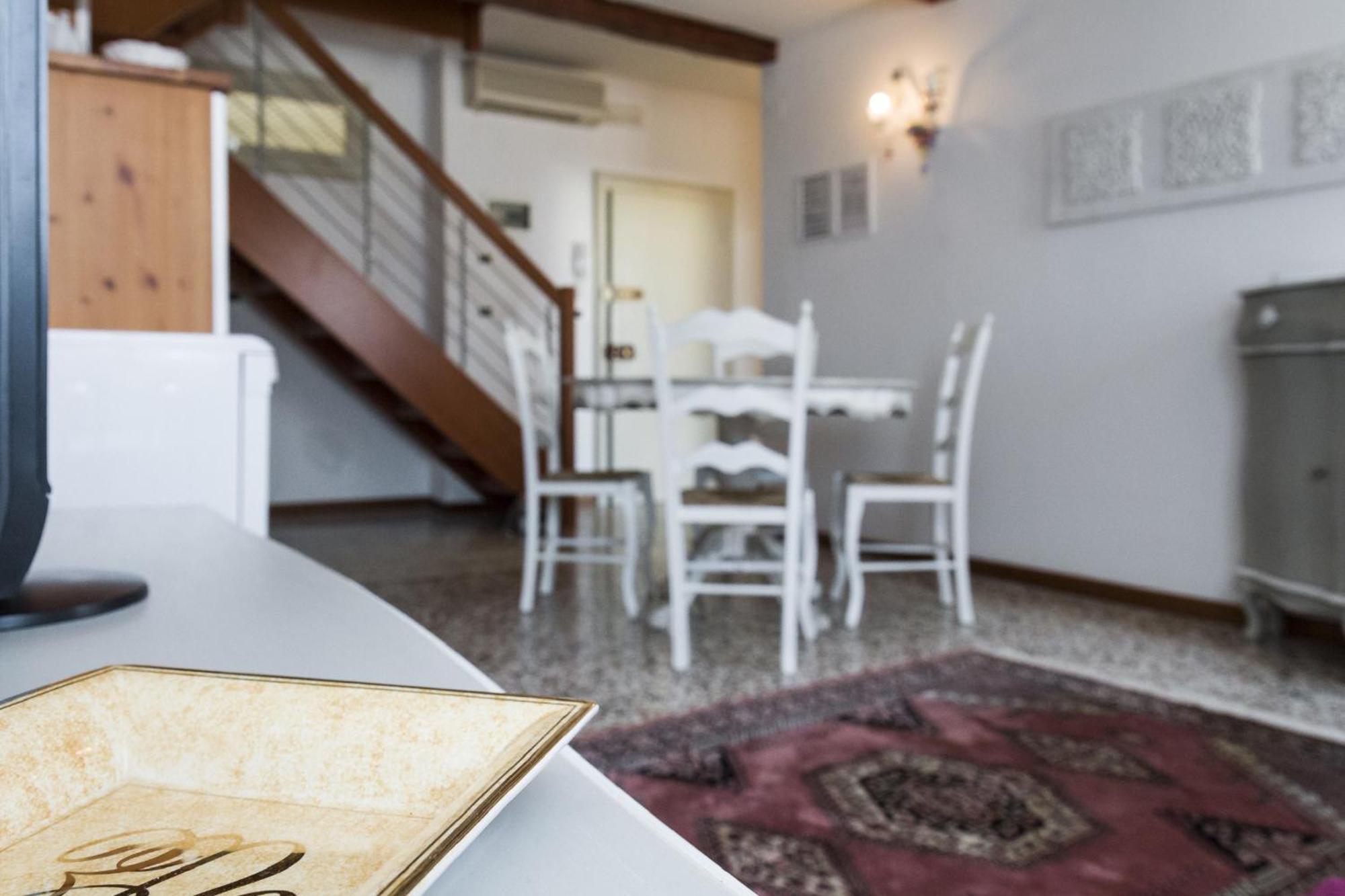 Accademia Charm Apartments By Wonderful Italy البندقية المظهر الخارجي الصورة